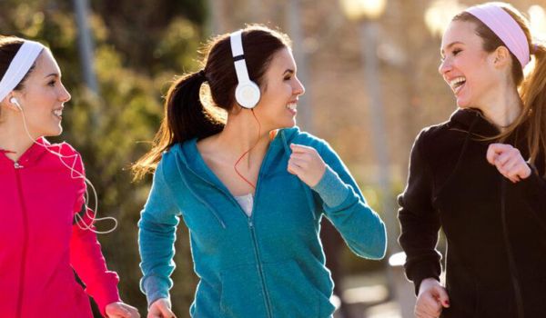 Mit Freundinnen wird der Frauenlauf Bremen was ganz besonderes